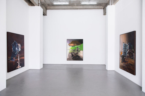 
      
     <br />
      
     <br />
     Exhibition view More Atmosphere!, Fragile, Berlin, Germany 2021