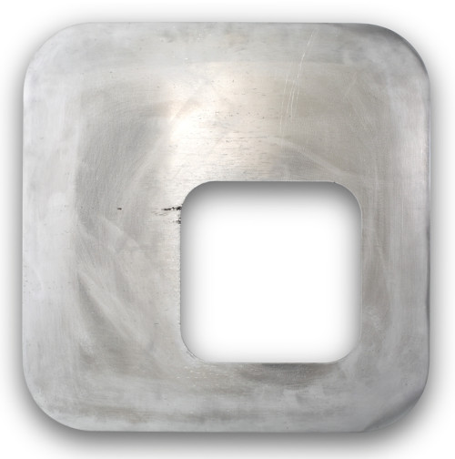 
     <i>total object 82</i>, 
     2006<br />
     aluminum, 
      70 x 70 x 4,5 cm<br />
     