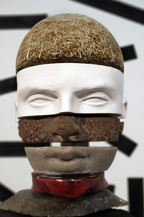 
     <i>The dig of no body</i>, 
     2011<br />
      
     <br />
     Photo: Nina Hoffmann