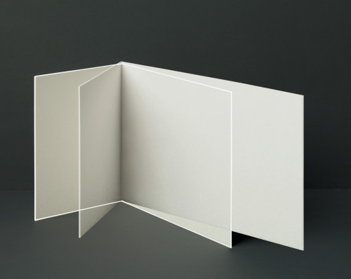 
     <i>Equally II</i>, 
     2015<br />
     C-Print, 
      66 x 83 cm<br />
     Edition of 4 + 2 AP