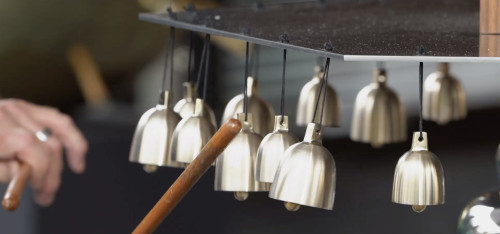 
     
          <br />
      
     <br />
     On the occasion of the exhibition 'Sculpture 21st: Nevin Aladag' the musician Christoph Lamberty is playing Nevin Aladag's music instrument sculpture 'Resonator Percussion' at the Lehmbruck Musem in Duisburg, Germany. © VG Bild-Kunst, Bonn 2021, Foto: Frank Vinken 