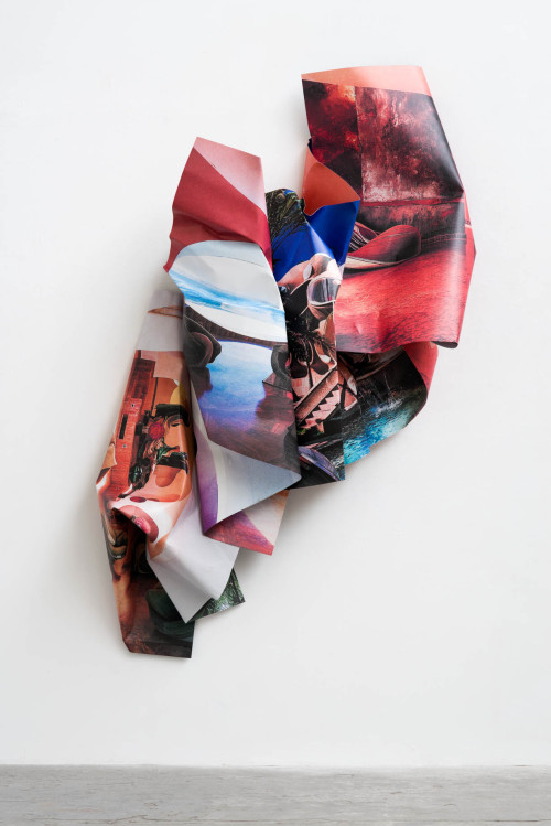 
     <i>Palais Bulles</i>, 
     2016<br />
     aluminium, stainless steel, digital print, 
      250 x 157 x 55 cm<br />
     