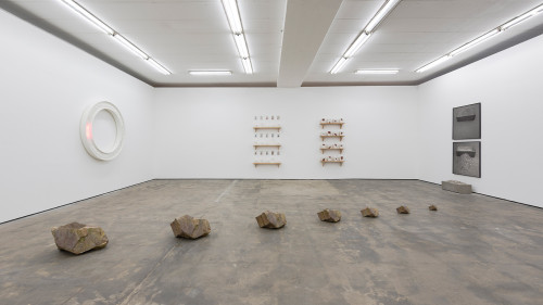 
      
     <br />
      
     <br />
     