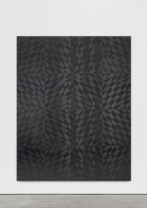 <i>Ich hab mich auf den Boden gelegt (Toco)</i>, 2018<br />cassette tape on canvas, 170 x 125 cm<br />